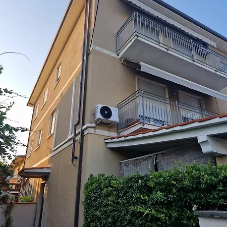 Flat By The Sea Versilia Appartement Lido di Camaiore