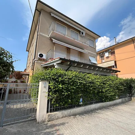 Flat By The Sea Versilia Appartement *